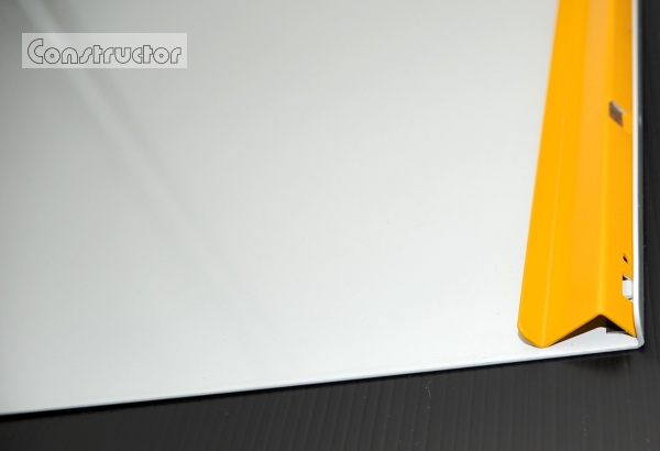 Powder-coated metal plate DIN A3